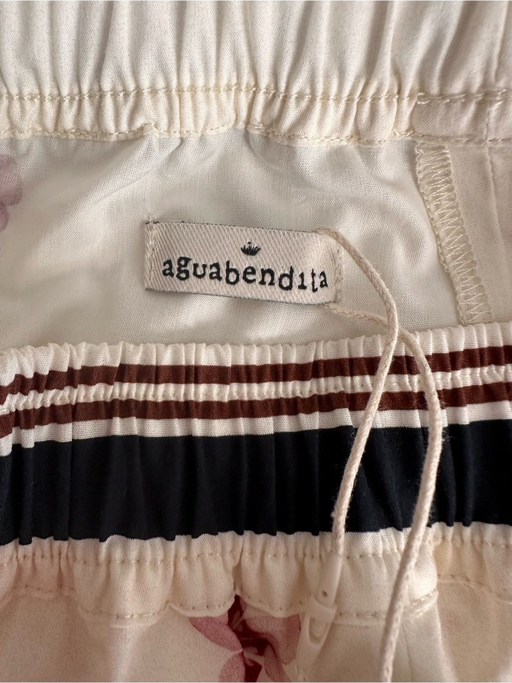 Agua Bendita Amber Malaga Shorts in Size S $165 NWT - Picture 8 of 10